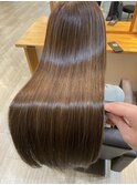 明るめグレージュ