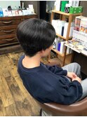 センターパートマッシュ