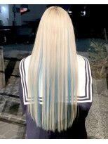 ルプラ ガーデン(le-pla garden)&nbsp;インナーカラー#ブロンドベージュ#水色#ロング#豊橋#豊川#田原