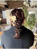 編み下ろしヘアアレンジ
