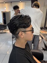 アイズ 海老名(AIZU) ラルフカール ニュアンスパーマ フェードカット ビジネスヘア