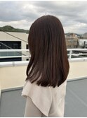 透明感ベージュ×ミディアムロングスタイル