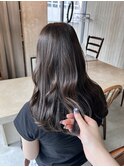 ミディアムレイヤーカットストレートロングオリーブベージュ