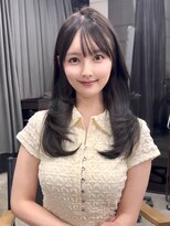アリュウル 表参道 青山(Allure)&nbsp;大人キレイ韓国美人ヘアワンカールレイヤーカット　千葉