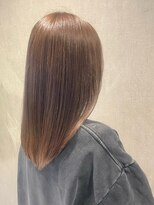 リア(Li'a)&nbsp;ナチュラルブラウン  / ミディアム  / 艶髪