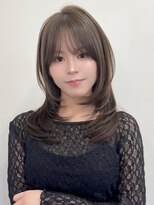 アビー(ABBEY3)&nbsp;韓国レイヤー顔周りカットくびれレイヤー小顔カット韓国ヘア