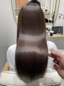 ジーナ 千葉(Zina) ナチュラルブラウン×髪質改善premium ハセガワ