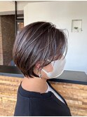 30代40代50代大人ショート×白髪ぼかしハイライト くびれヘア