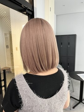 ナンバー 竪町(number+) 20代30代ボブ肩ラインダブルカラーピンクカラー
