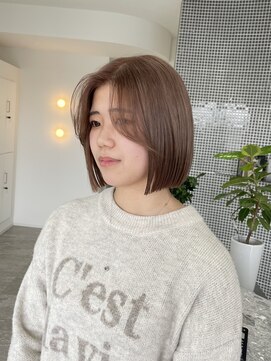 レノ 直江店(RENO) 切りっぱなしボブ／顔周りレイヤー@20代30代40代