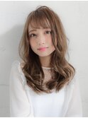 ブリーチあり/ミルクティー/レイヤー/ロング/30代/前髪あり