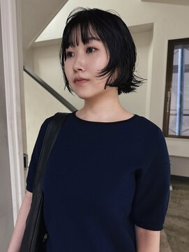 ロジ(loji) ミニボブとくせ毛のようなニュアンスパーマ