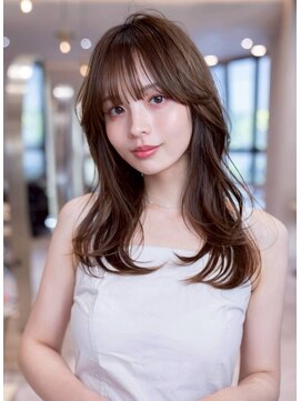 ケアリー 練馬(Carelly) デザインカラー/レイヤーカット/ウェットヘア/オリーブベージュ