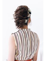 ムクプラス(mucu plus)&nbsp;ハイポニーカールヘア