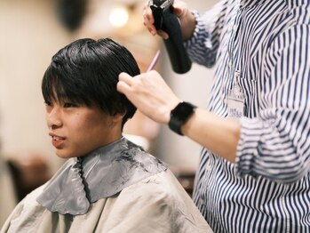ミヤザキ エスト1946(MIYAZAKI est.1946)の写真/地域に根ざした理容室「MIYAZAKI est.1946」◆初めての方でも緊張せずに通えるアットホームな雰囲気が魅力