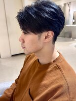 クレビアテン(CreBiA ten_)&nbsp;センターパート　ニュアンスパーマ　フェザーパーマ