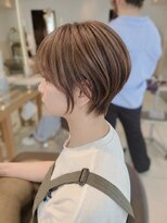 ロハスバイケンジ(LOHAS by KENJE)&nbsp;丸みと襟足で作る大人くびれショート