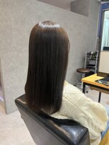 フー(feu)&nbsp;艶感ベージュカラー。