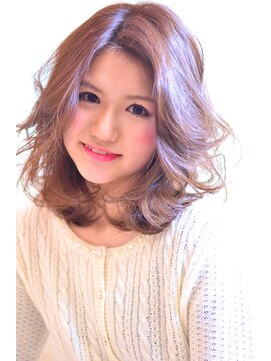 チャンネル 桶川西口(channel) モテ系OL向けヌーディピンク