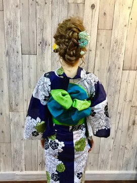 ヘアースペース ムーン(Hair Space MOON) ゆかたの着付けとヘアセットは岡山表町のヘアースペースムーンへ