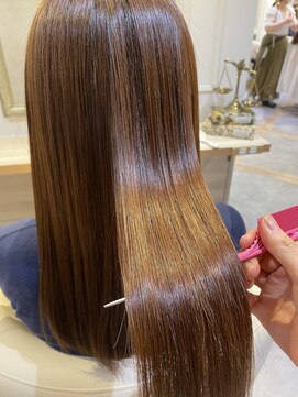 アンド ラ ブランシュ(&.La Blanche) 大宮/髪質改善/ヘッドスパ/縮毛矯正/トリートメント