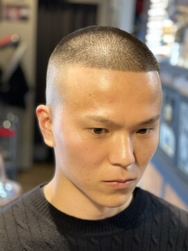 バーバー スタジオ ラフテル(Barber Studio RAFTEL) ボウズフェード