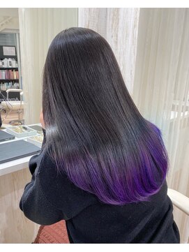 フリーラ 表参道(freera) @kamiishi＿freera 毛先グラデーション　バイオレット