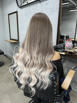 ワン(ONE) グラデーション