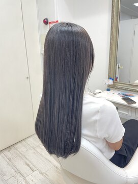 アルターシェリー(aL-ter che'rie) 縮毛矯正で艶髪に/黒髪/グレーベージュ/レイヤーロング　新籾