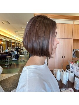 シャンプー ボーイ 宮崎柳丸店(SHAMPOO BOY) 前下がりボブ