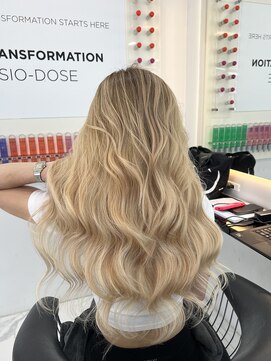 ラピス 渋谷本店(Lapis) ミルクティーベージュ/シールエクステ/ハイトーン/髪質改善