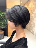 ハンサムショート 小顔カット グレージュ 透明感カラー