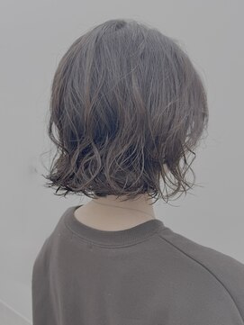 アニー 松戸(ANNI) 着物ヘア/ダークアッシュ/ミディアムレイヤーカット/松戸駅