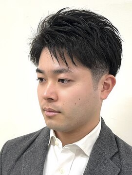 ヨシザワインク ハコザキ 水天宮前 日本橋人形町(YOSHIZAWA Inc.HAKOZAKI) 社会人向け◎リバースショート×ツーブロで骨格補正