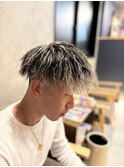 ツイストパーマ&ホワイトメッシュ