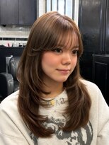 スティーロ 渋谷(Steelo)&nbsp;前髪ありレイヤーカット×ミルクティーブラウン
