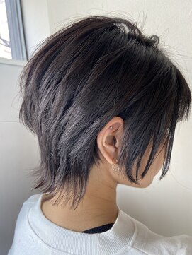 美容室イサ 伏見店(ISA) ウルフショート