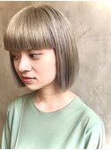ハイトーン×個性的ボブ