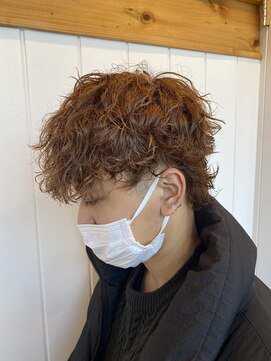 アメラボ(AmeLab) ハイトーンウルフマッシュ×スパイラルパーマ