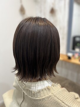 ルヴェール 茜部店(LeVert) 切りっぱなしボブ♪