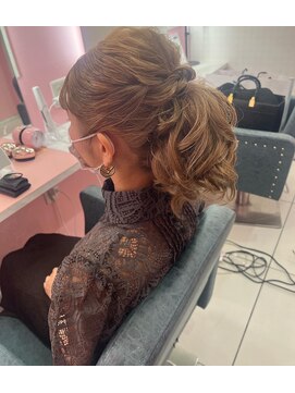 シーズン 大阪(SEASON) 【ヘアセット】ポニーテール×結婚式