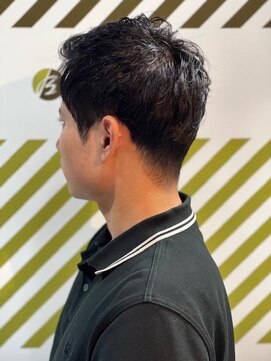 バーバーバー 四谷(BARBER-BAR) 大人の刈り上げスタイル