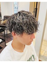 ブライト(BRIGHT)&nbsp;マッシュ　ハイライト　波巻きパーマ