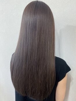 レナークイスト(LENAHC ist)の写真/＜ケラフェクトストレート＞使用◎自然な仕上がりを実現！ダメージで縮毛をあきらめている方にもおススメ♪
