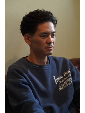 リトルマンバーバーショップ(LITTLEMAN BARBERSHOP) オールバックパーマx テーパーフェード