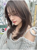 大人ナチュラルウルフフェイスミディレイヤーアッシュブラック
