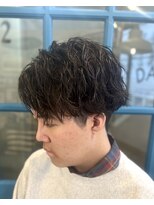 デイズ(DAYS) 波巻きツイストスパイラルセンターパートアップバング