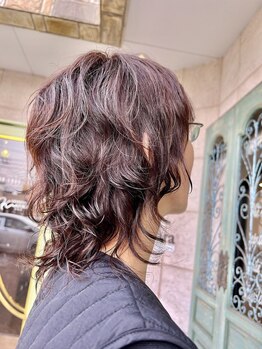 クララデアンシュシュ クララ店(Kurara de UN CHOU-CHOU)の写真/【女性専用/オール個室＆半個室Salon】お子様連れ大歓迎のくつろげる店内で、理想のパーマを＊