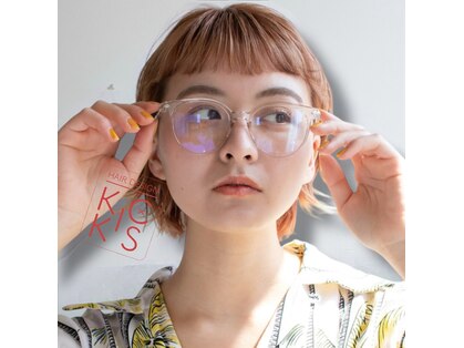 キックス(KICKS)の写真