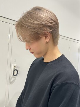 ローウェ オム 立川(LOUWE HOMME) センターパート/ミルクティーベージュ